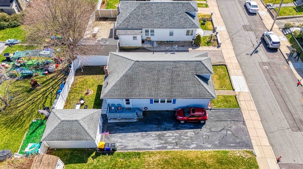 395 Eddy St, Fall River MA 02723-2305 exterior