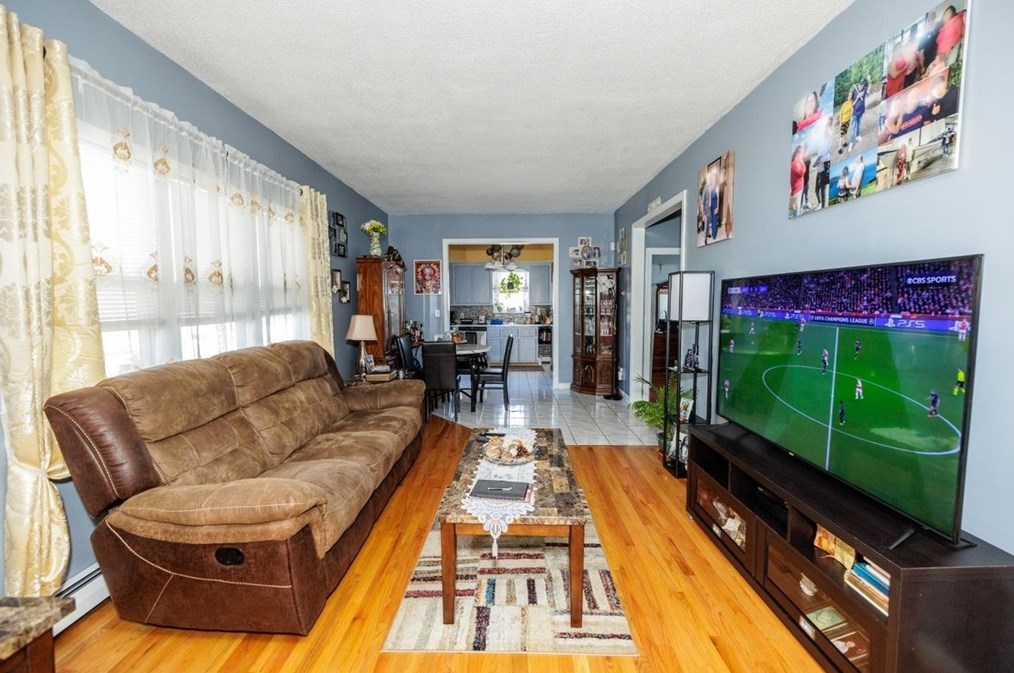 395 Eddy St, Fall River MA 02723-2305 exterior