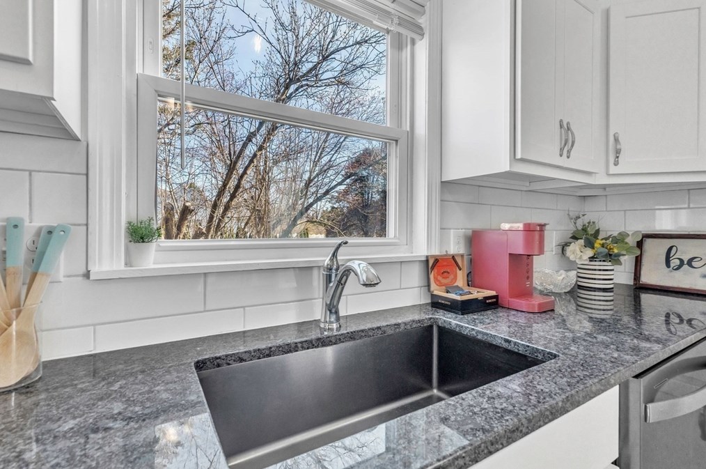 308 Hillside Rd, Montgomery MA  01085-4110 exterior