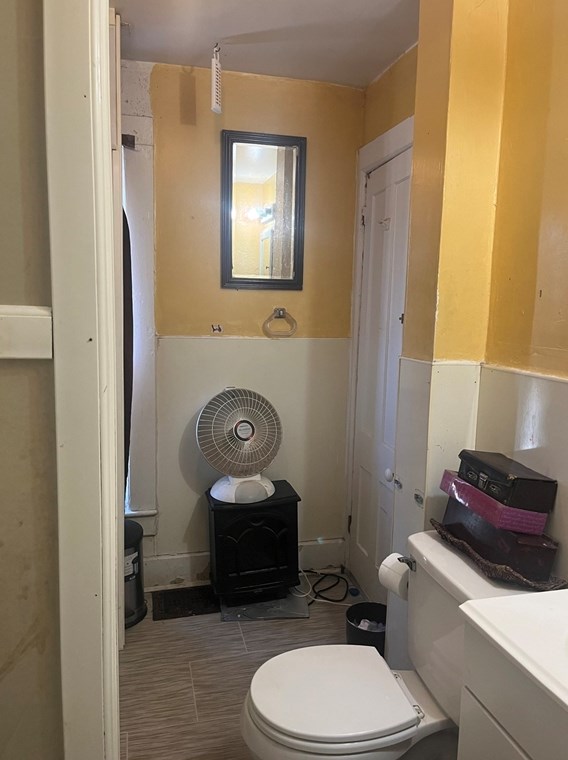 124 Catharine St, Springfield MA 01109-3508 exterior