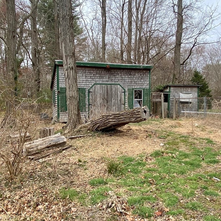 369 Tremont St, Taunton MA 02780-3023 exterior