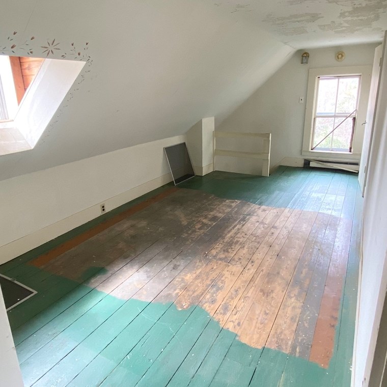 369 Tremont St, Taunton MA 02780-3023 exterior