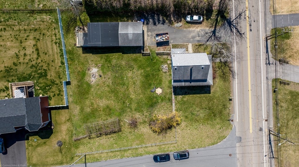 1236 Somerset Ave, Taunton MA  02780-5033 exterior