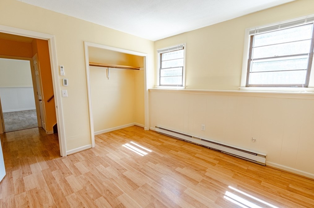 16 Meadow Rd, Ware MA  01082-9722 exterior