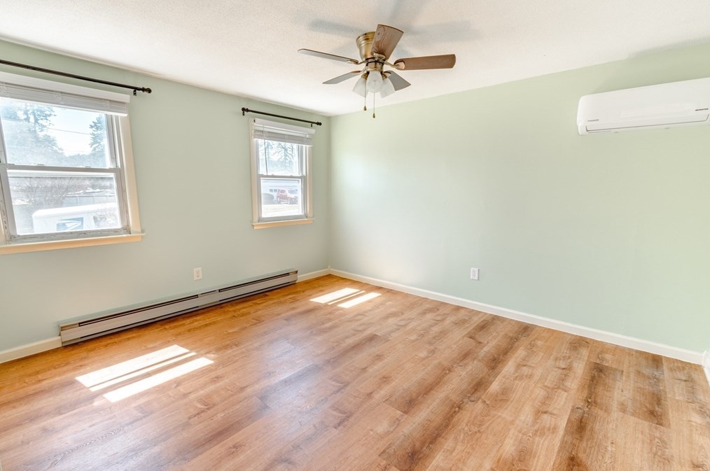 16 Meadow Rd, Ware MA  01082-9722 exterior