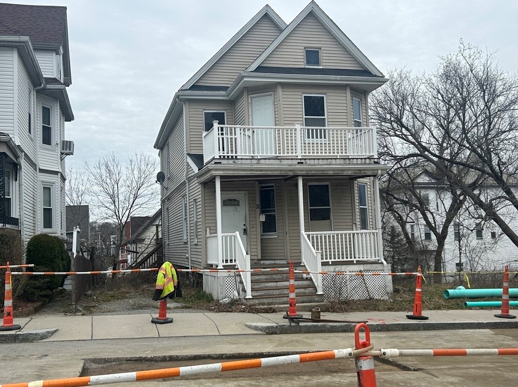 11 Mtn Ave, Boston MA exterior