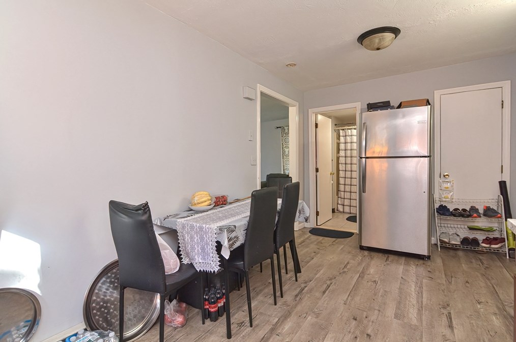 293 Stafford St, Worcester MA 01603-1423 exterior