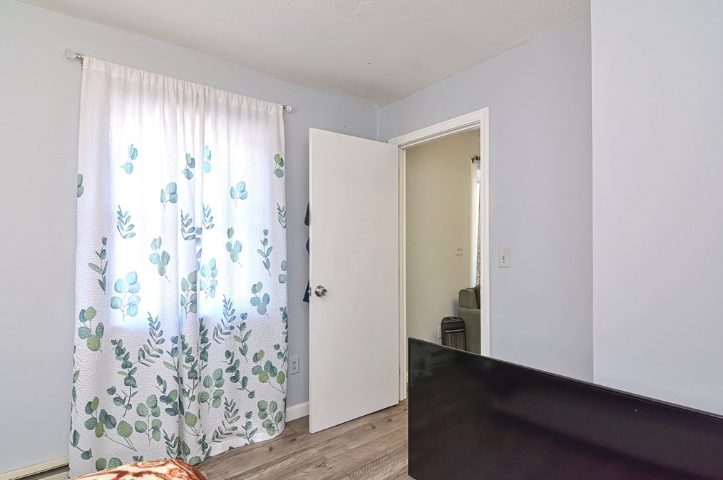 293 Stafford St, Worcester MA 01603-1423 exterior