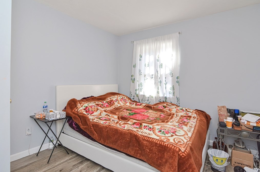 293 Stafford St, Worcester MA 01603-1423 exterior