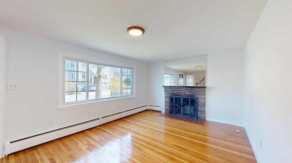 8 Colby St, Belmont MA  02478-4010 exterior