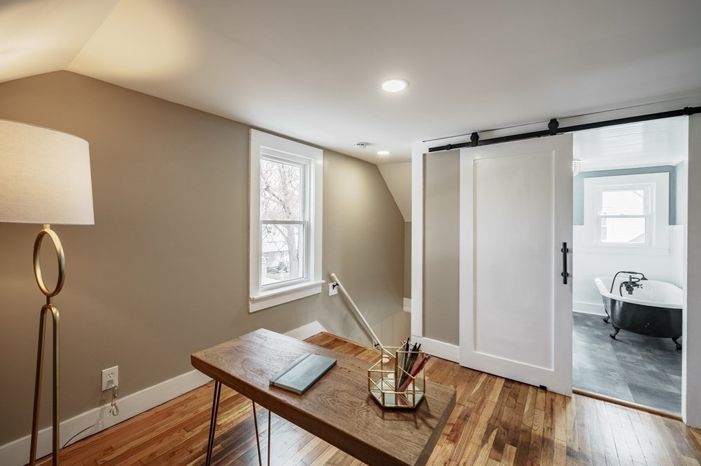 194 Holyoke Rd, Montgomery MA  01085-1611 exterior