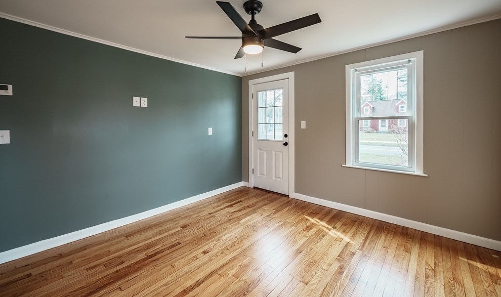 194 Holyoke Rd, Montgomery MA  01085-1611 exterior