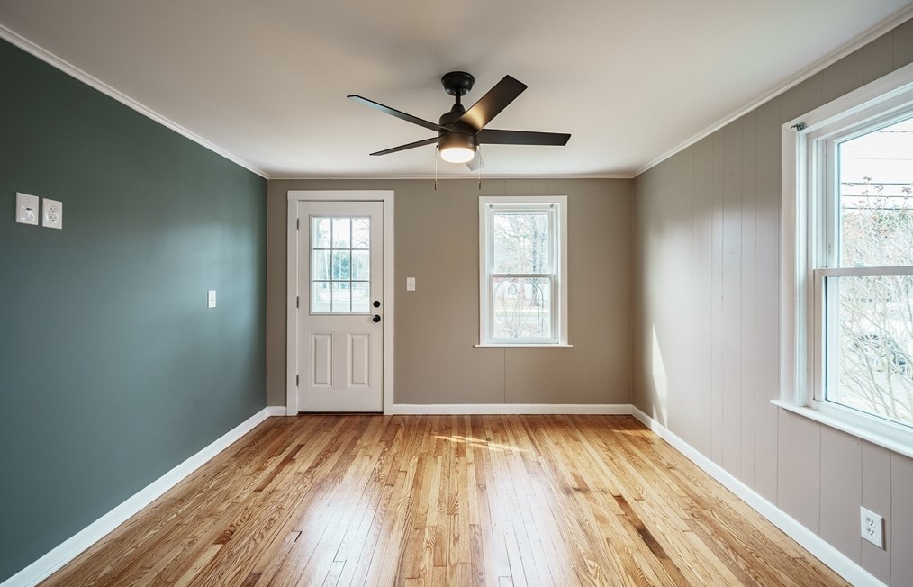 194 Holyoke Rd, Montgomery MA  01085-1611 exterior