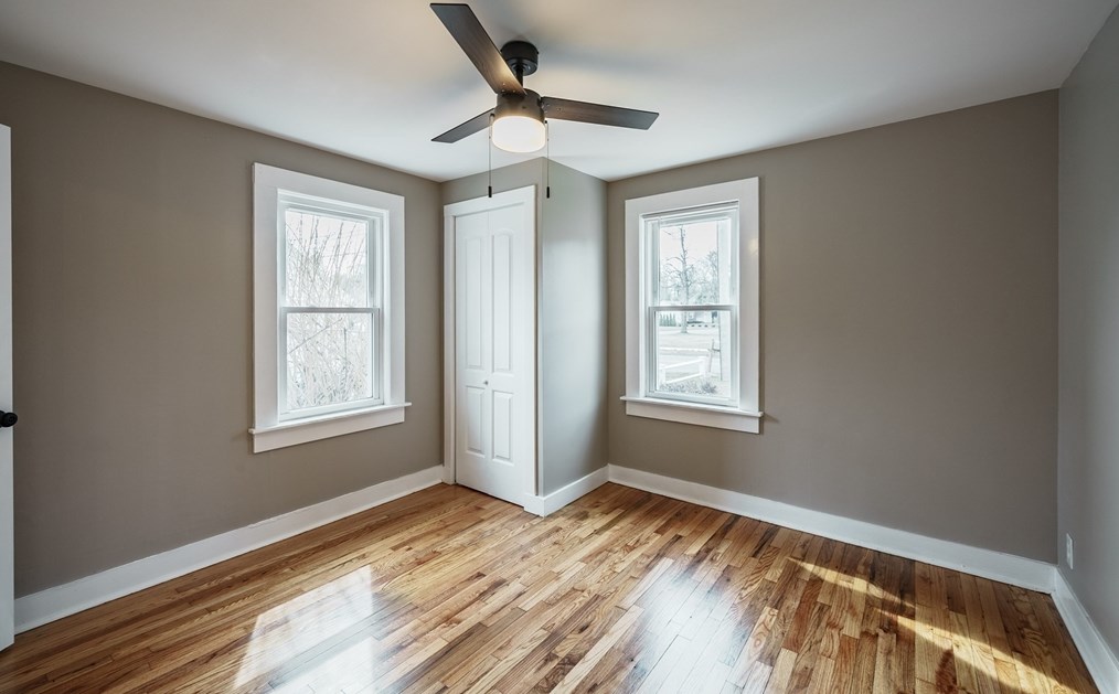 194 Holyoke Rd, Montgomery MA  01085-1611 exterior