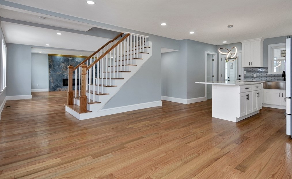 653 Lowell St, Lawrence MA  01841-4415 exterior