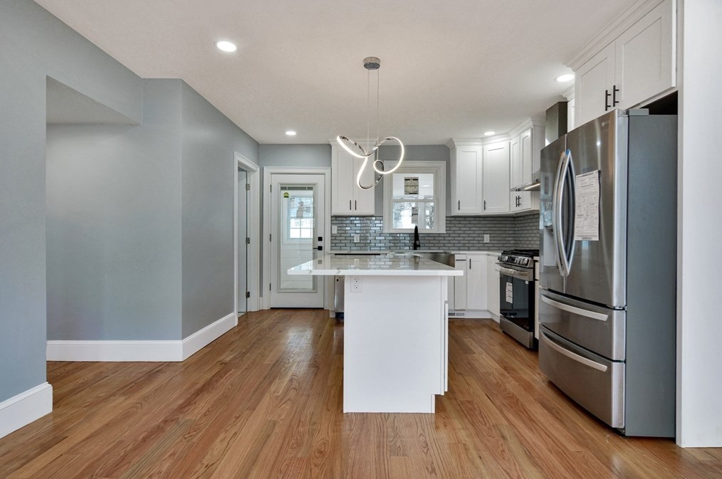 653 Lowell St, Lawrence MA  01841-4415 exterior