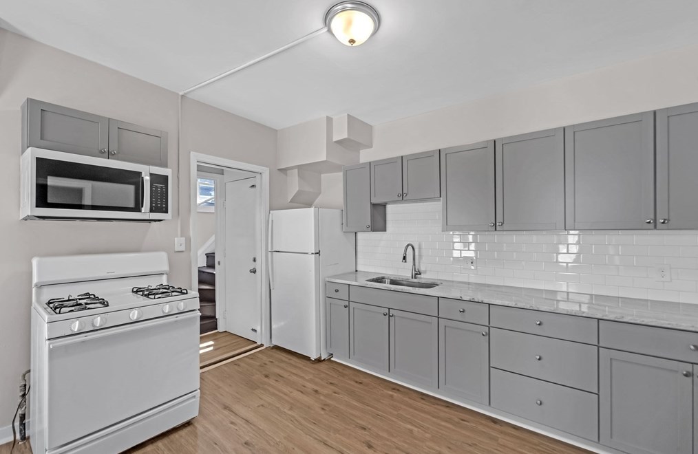 15 Cedar St, Springfield MA  01105-1413 exterior