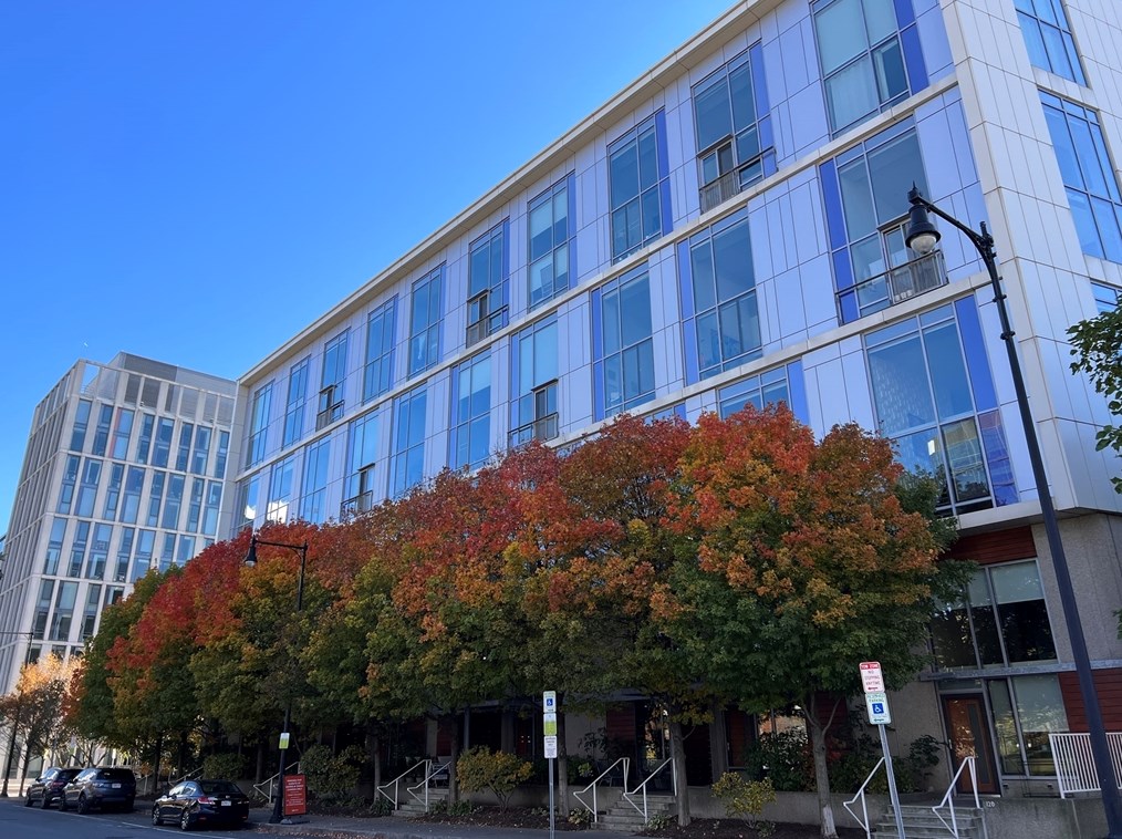 1 Earhart St, Cambridge MA  02141-1855 exterior