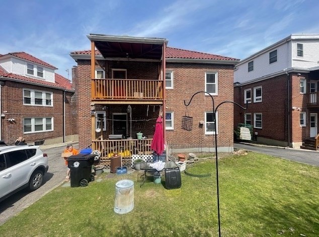 140 Columbia St, Brookline MA 02446-2422 exterior