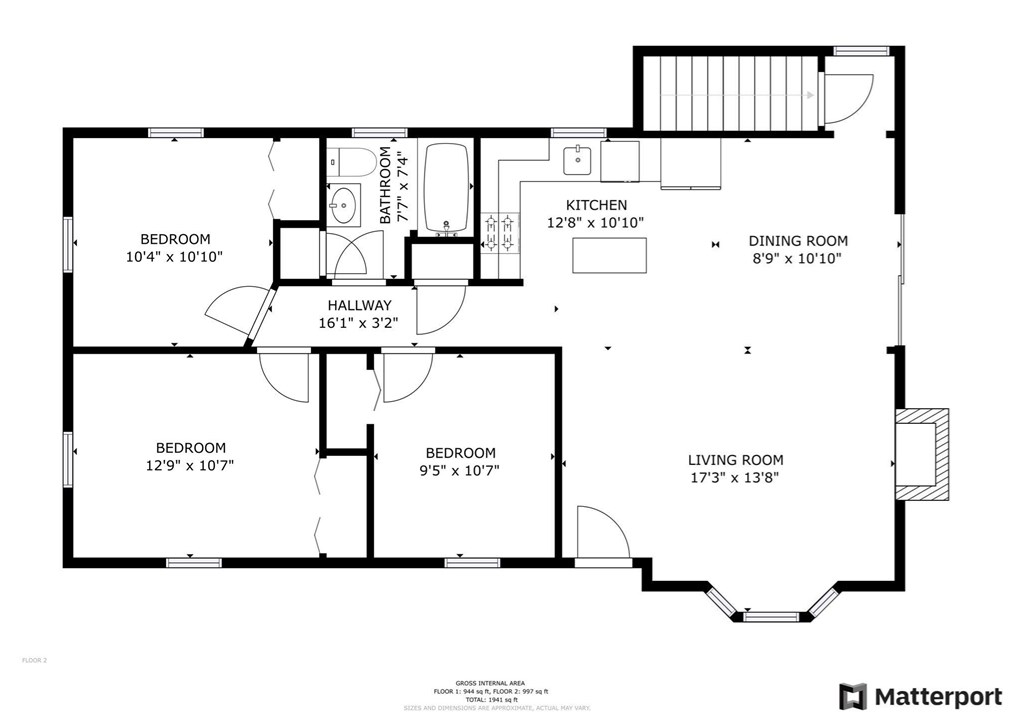 18 Ships Lantern Dr, Mashpee MA 02649-3503 exterior