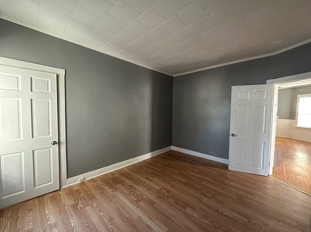 64 Bowers St, Fall River MA 02724-2757 exterior