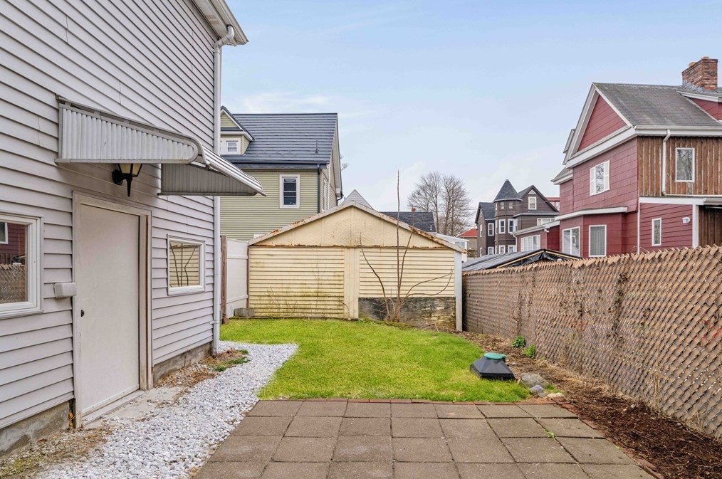 72 Pierce St, Malden MA  02148-2955 exterior