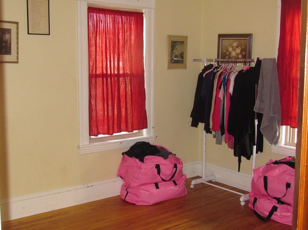 9 Greendale Ave, Worcester MA 01606 exterior