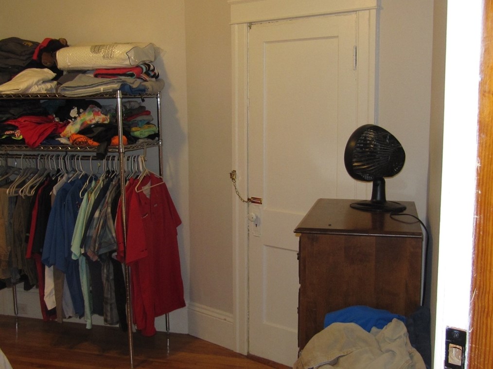 9 Greendale Ave, Worcester MA 01606 exterior