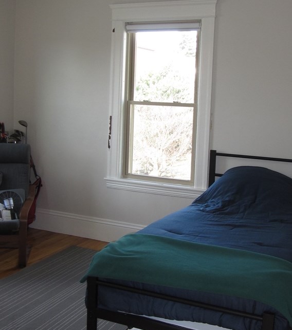 9 Greendale Ave, Worcester MA 01606 exterior