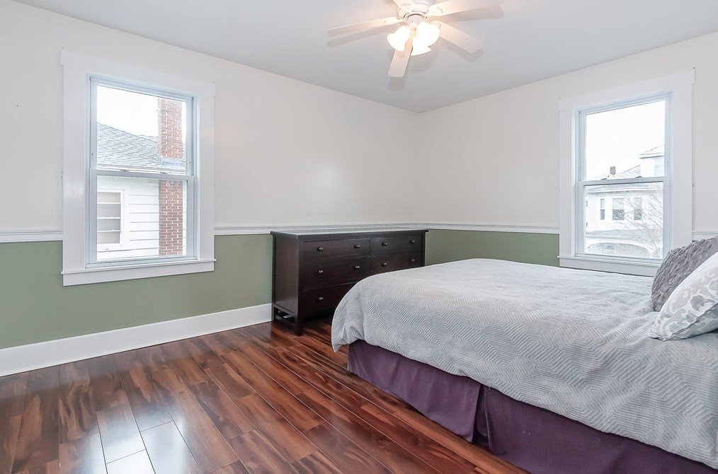 24 Jonathan St, New Bedford MA  02740-2432 exterior