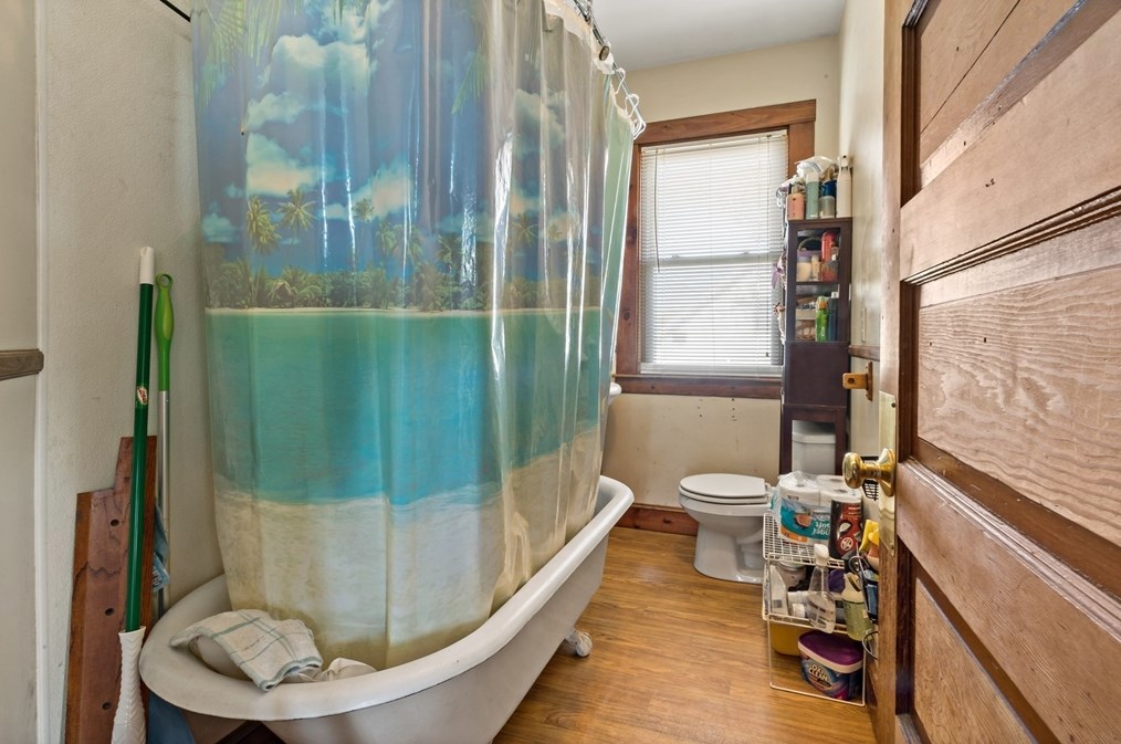 311 Collette St, New Bedford MA 02746-2422 exterior