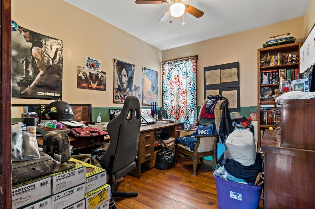 311 Collette St, New Bedford MA 02746-2422 exterior