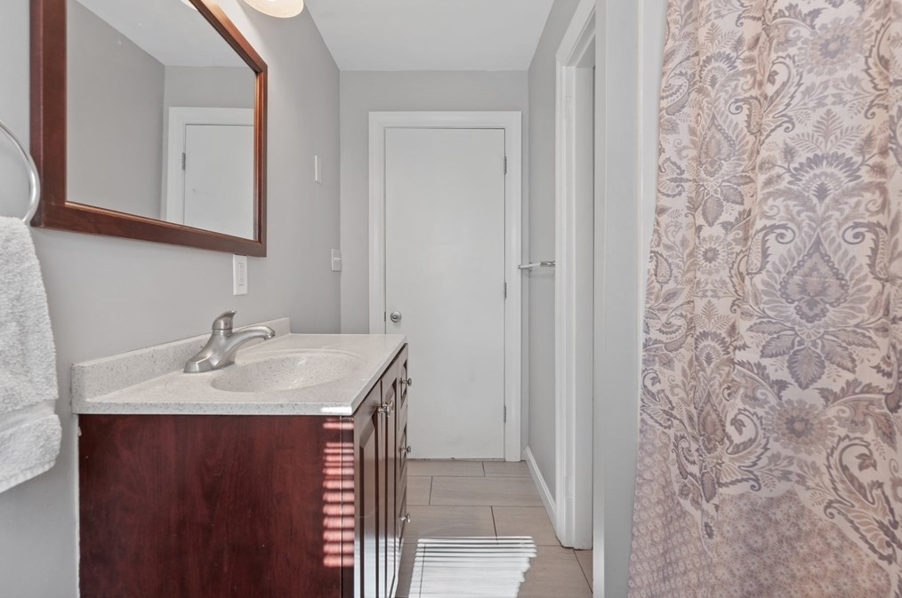 12 Hara St, Worcester MA  01604-1406 exterior