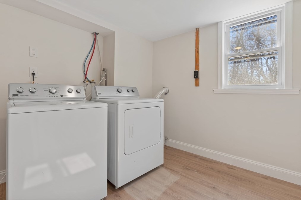 12 Hara St, Worcester MA  01604-1406 exterior