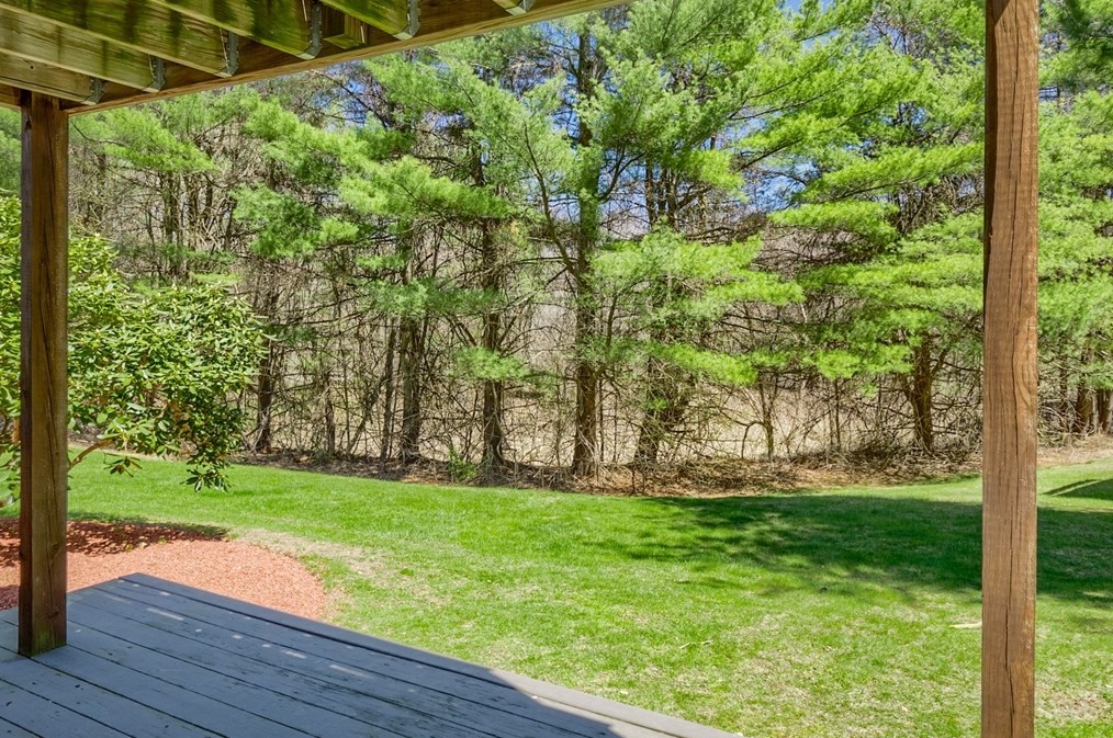 904 Oakwood Street Ext, Holden MA 01520-1794 exterior