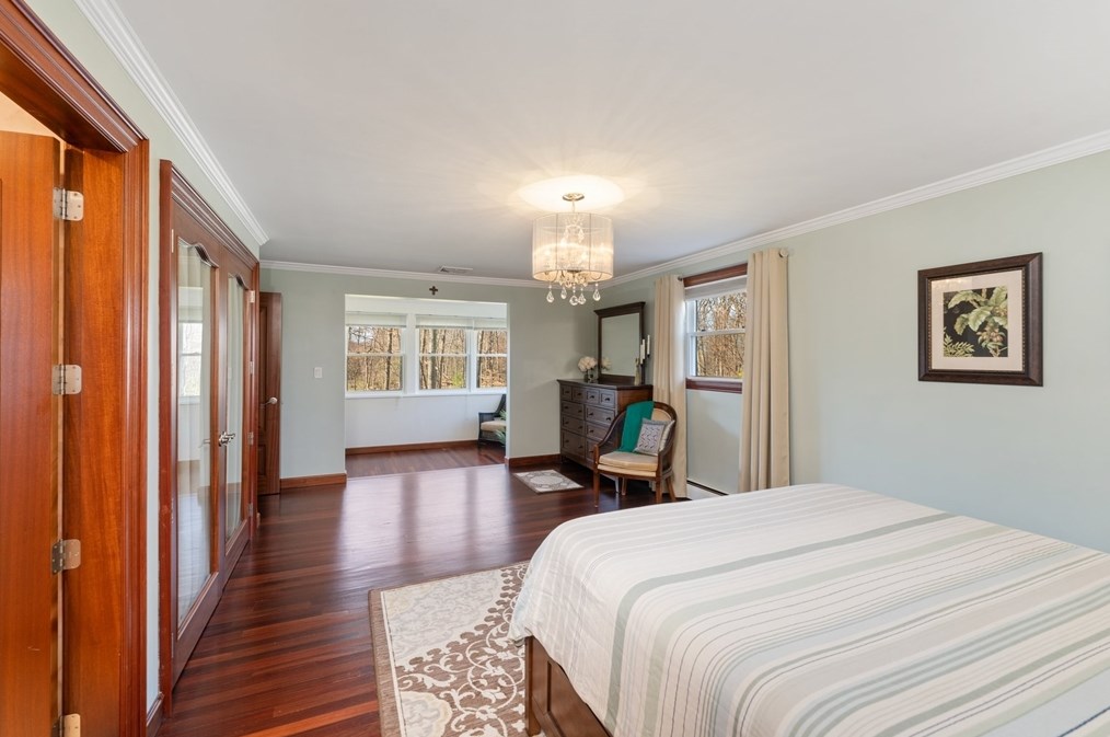 47 Hiller Dr, Seekonk MA 02771 exterior