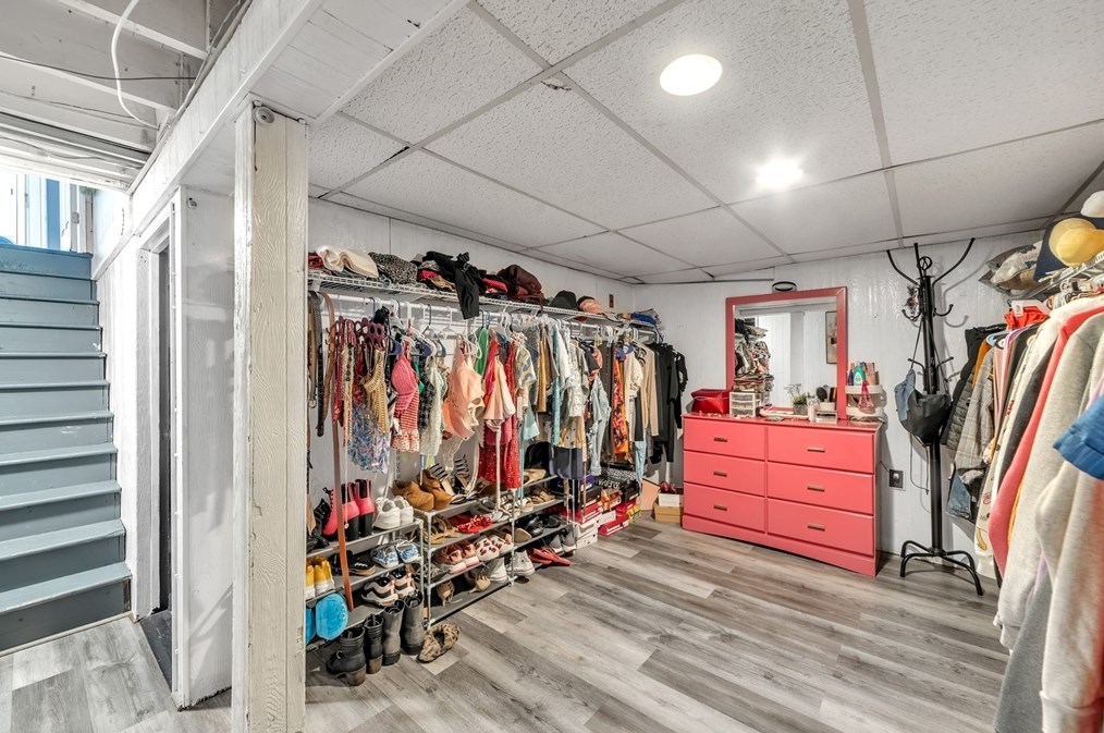 1061 Parker St, Springfield MA  01129-1062 exterior