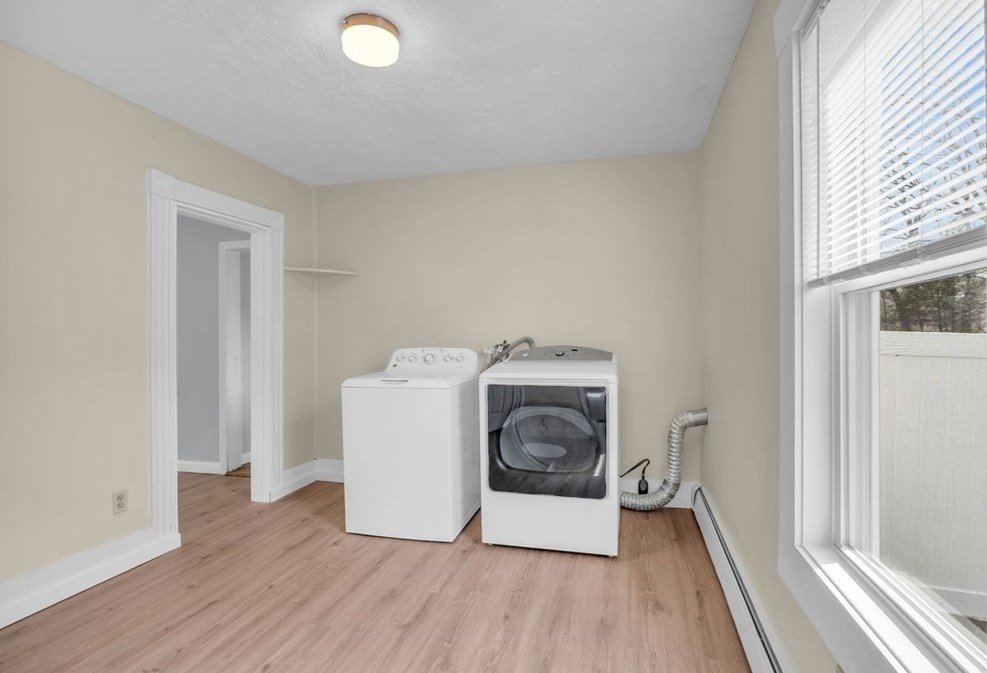 29 Battles St, Leominster MA 01453-1599 exterior