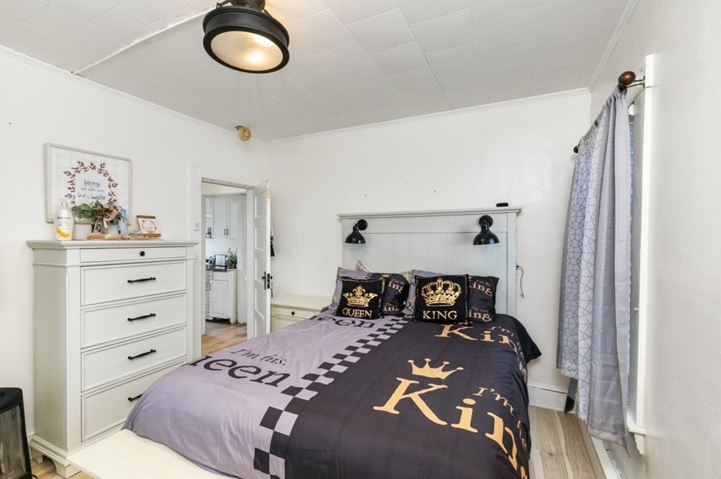 622 Haverhill St, Lawrence MA 01840-1712 exterior