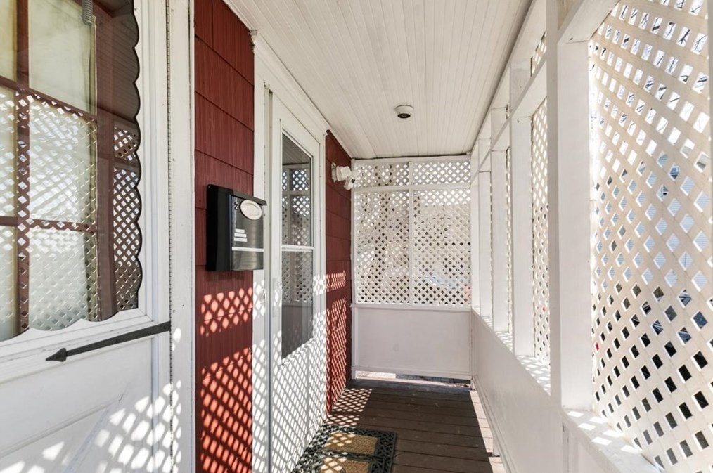 622 Haverhill St, Lawrence MA 01840-1712 exterior