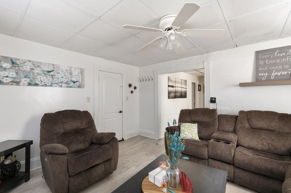 622 Haverhill St, Lawrence MA 01840-1712 exterior