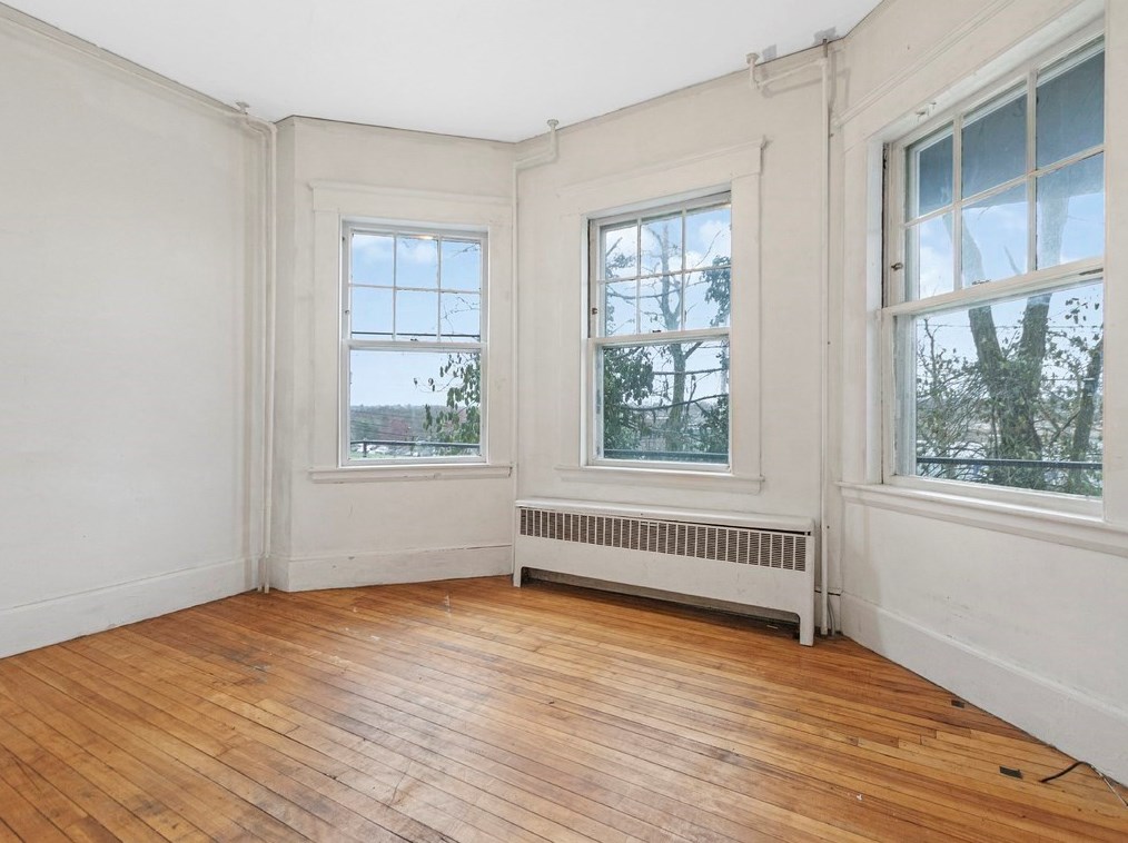 436 Waverley Oaks Rd, Waltham MA 02452-6209 exterior