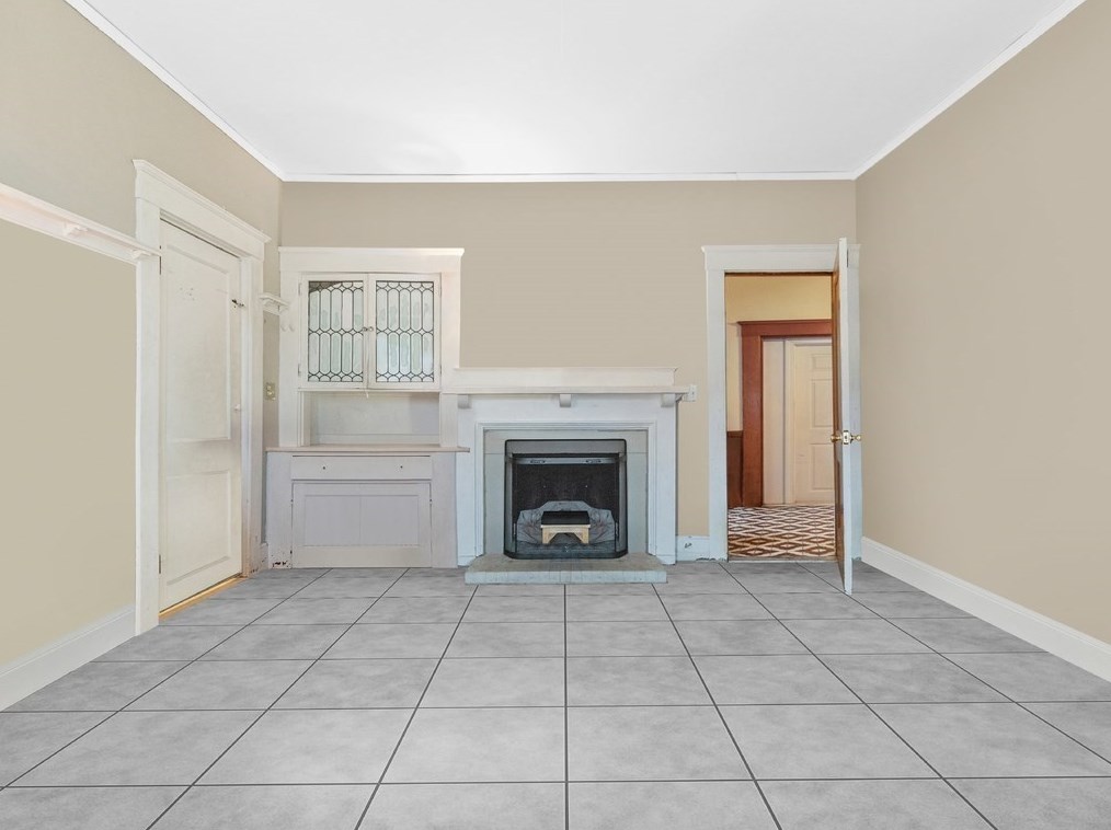 436 Waverley Oaks Rd, Waltham MA 02452-6209 exterior