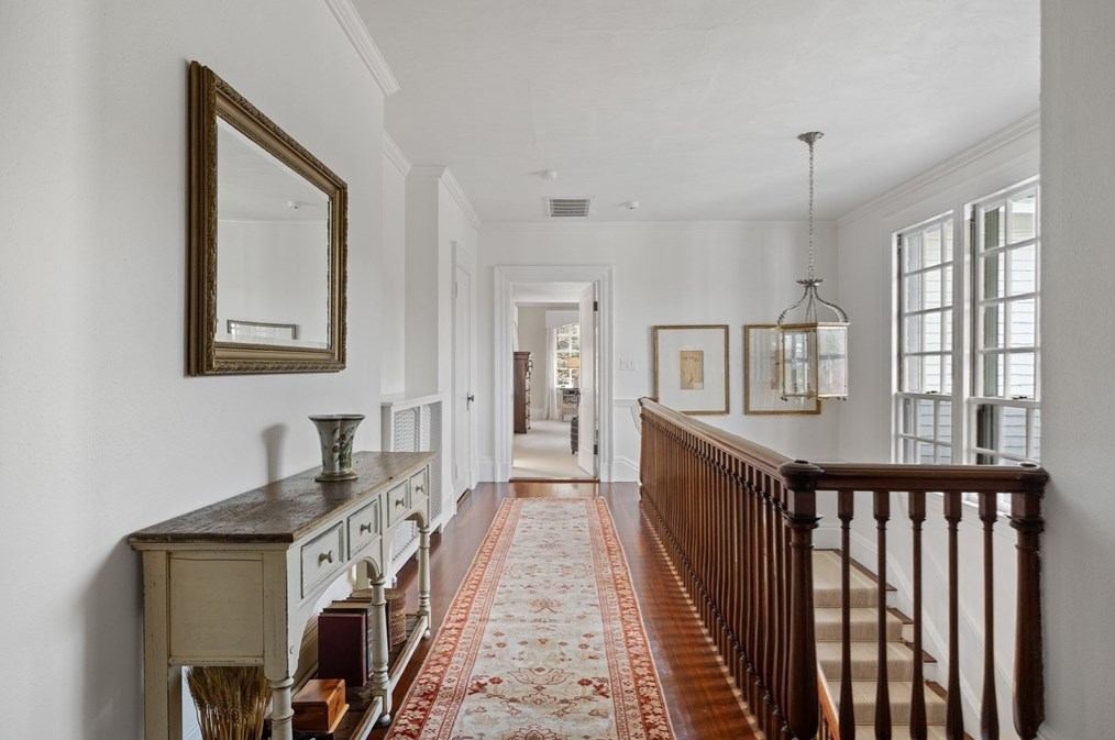 15 Mansion Dr, Topsfield MA 01983-1109 exterior