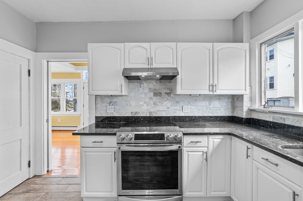 28 Garland St, Everett MA 02149-5027 exterior