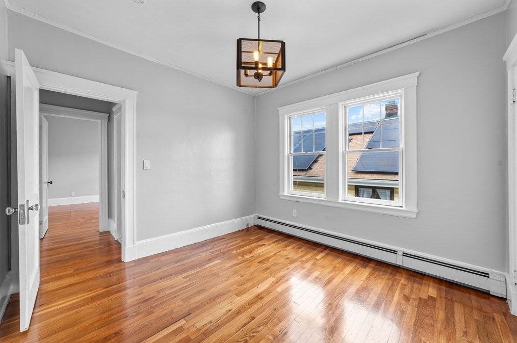 28 Garland St, Everett MA 02149-5027 exterior