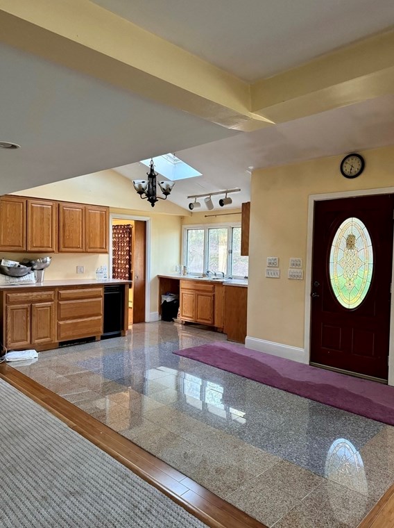 222 Main St, Haverhill MA 01833-2009 exterior