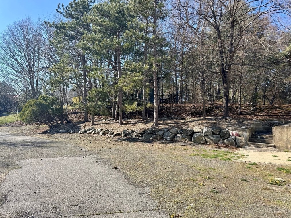 222 Main St, Haverhill MA 01833-2009 exterior