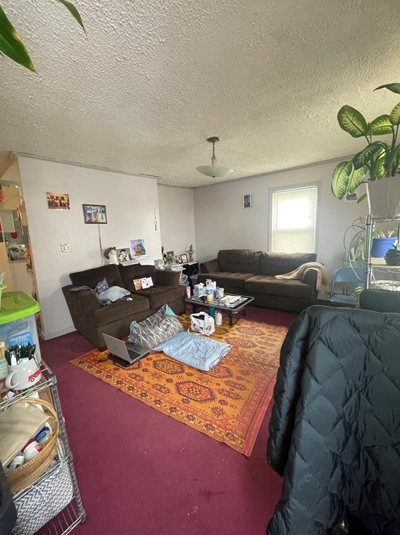 153 Cross St, Lowell MA 01854-4243 exterior