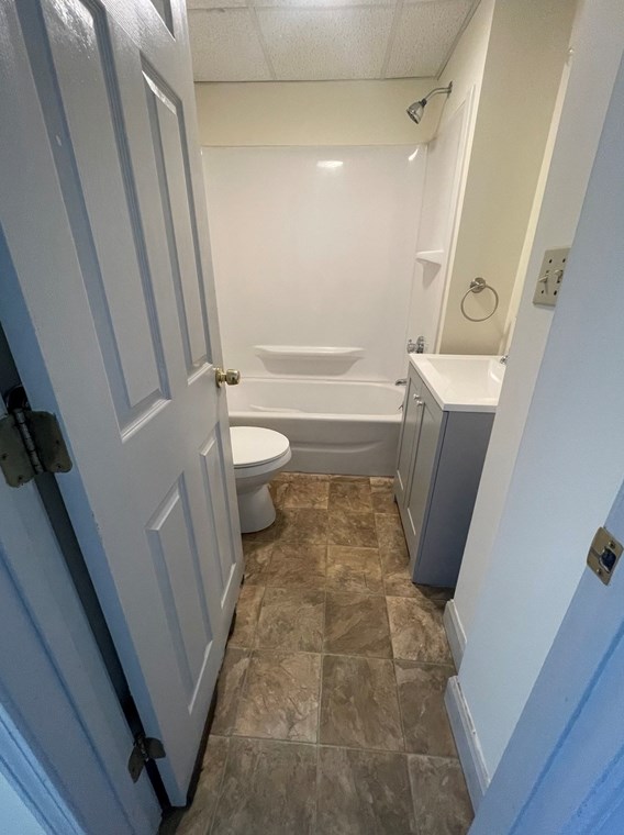 153 Cross St, Lowell MA 01854-4243 exterior